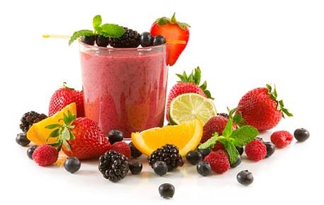 Fruit and berry juice to lose weight quickly.