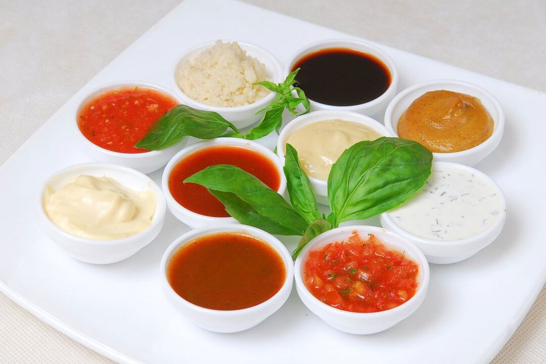 You can diversify the flavor of food while losing weight by using natural sauces. 